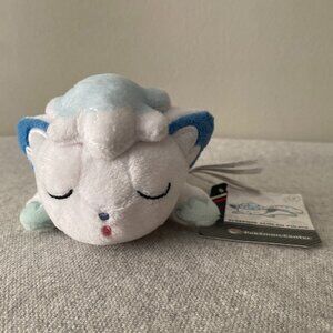 NWT Pokemon Center Sleeping Alolan Vulpix Kuttari Cutie Plush 2" 2019 USA